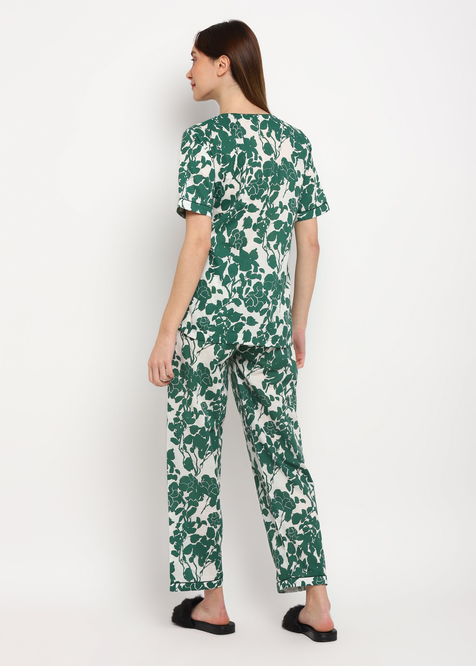 Green Leaf Print V Neck Short Sleeve Women's Night suit - Shopbloom