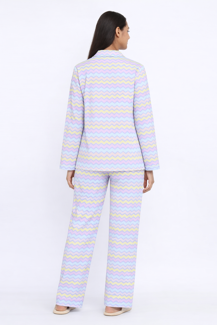 Colorful Wave Print Long Sleeve Women's Night Suit