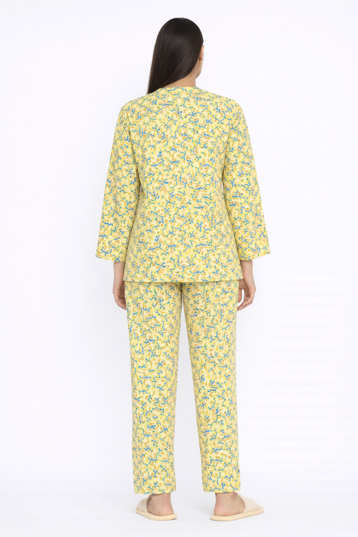 Yellow Zig Zag Line Print V Neck 3/4th Sleeve Women's Night Suit