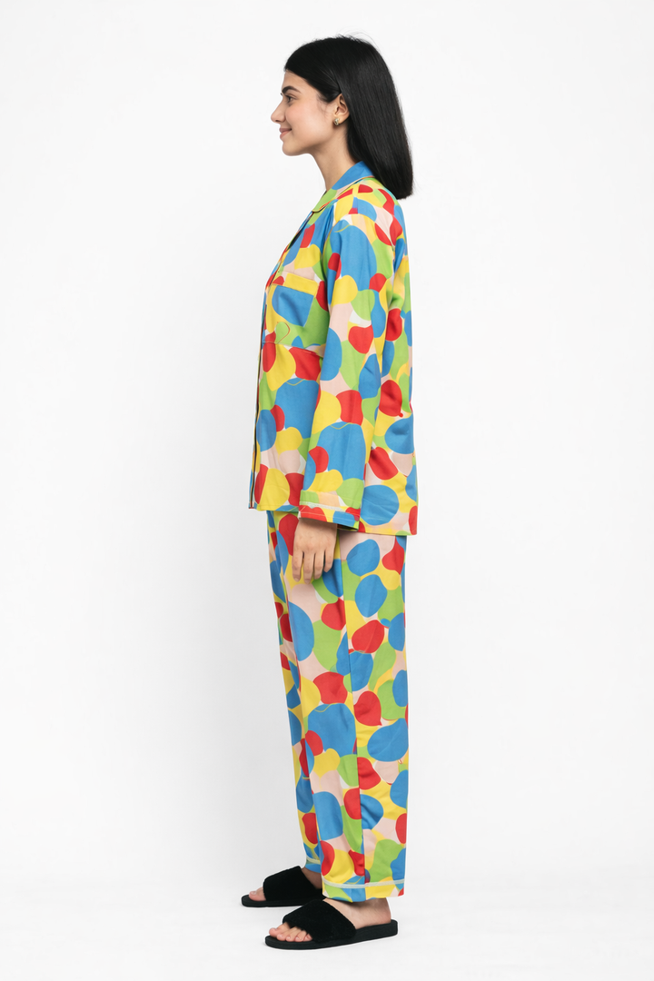 Colorful Dots Print Long Sleeve Women's Night Suit