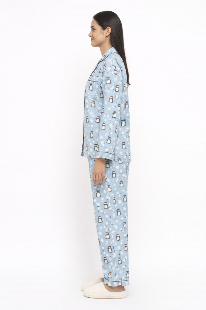 Frosty Penguin Cotton Flannel Long Sleeve Women's Night Suit
