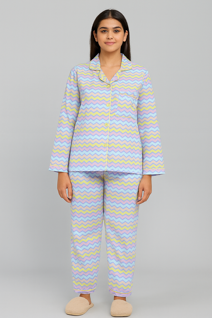 Colorful Wave Print Long Sleeve Women's Night Suit