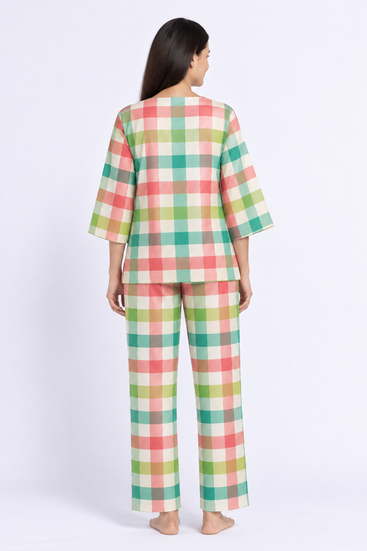 Pastel Picnic Check V-Neck 3/4th Sleeve Women's Night Suit