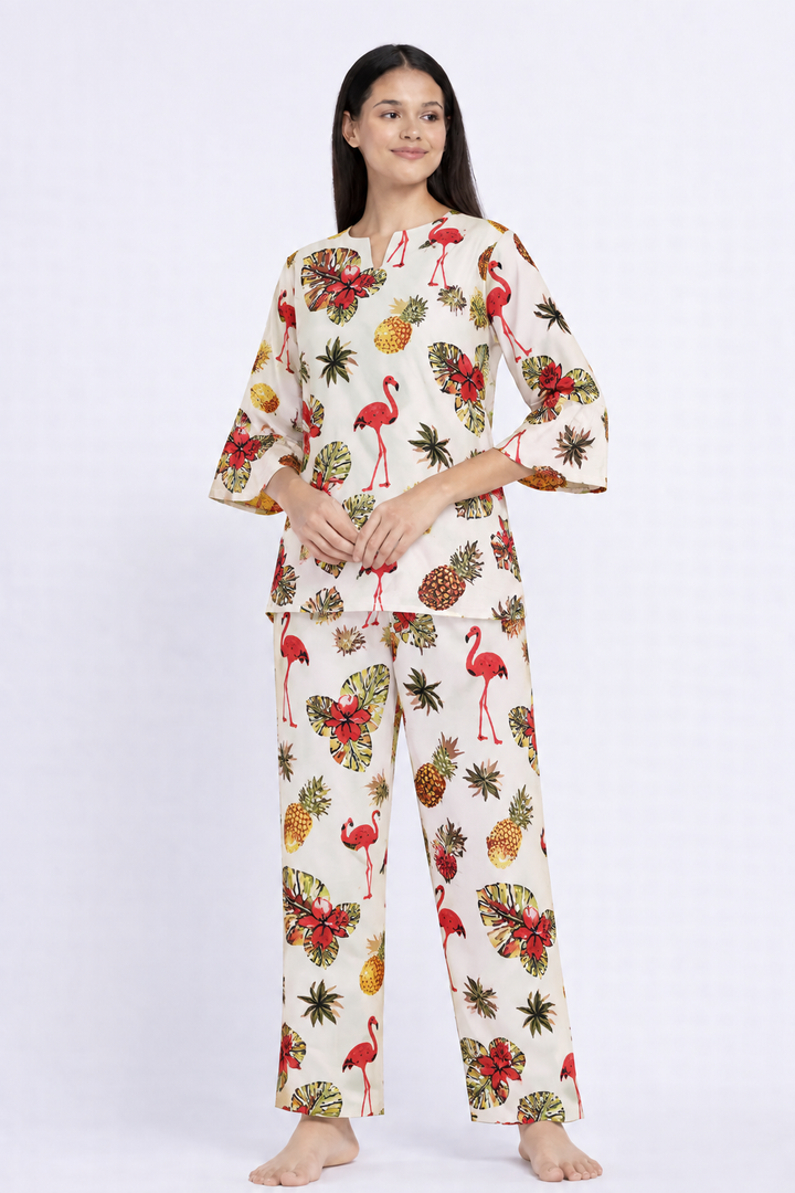 Tropical Flamingo Paradise V-Neck 3/4th Sleeve Women's Night Suit