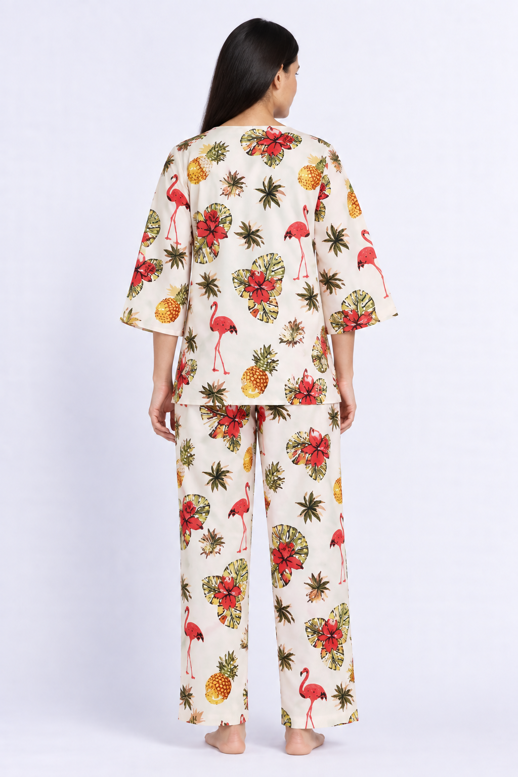 Tropical Flamingo Paradise V-Neck 3/4th Sleeve Women's Night Suit