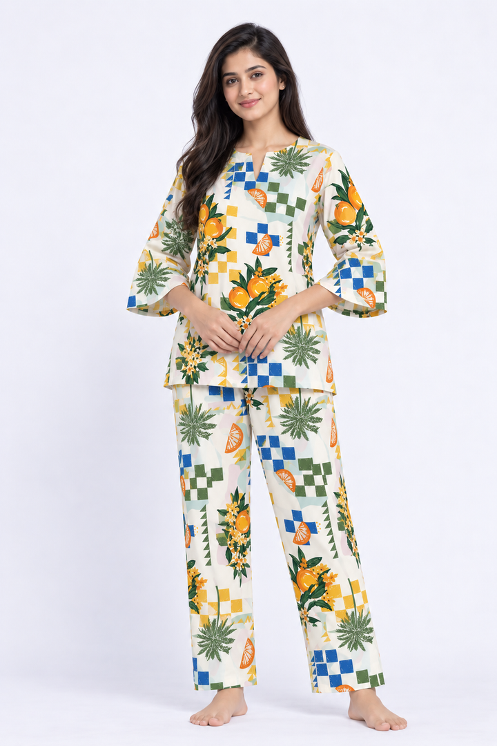 Citrus Garden Print V-Neck 3/4th Sleeve Women's Night Suit