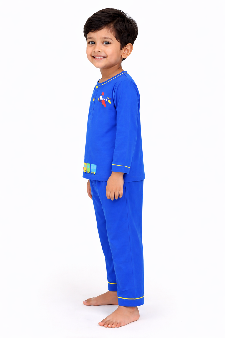 Journey To Dreamland Print Round Neck Long Sleeve Kids Night Suit