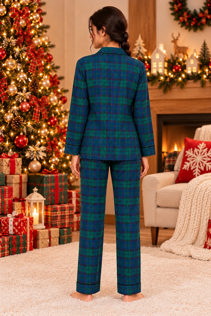 Festive Evergreen Plaid Cotton Flannel Long Sleeve Women's Night Suit