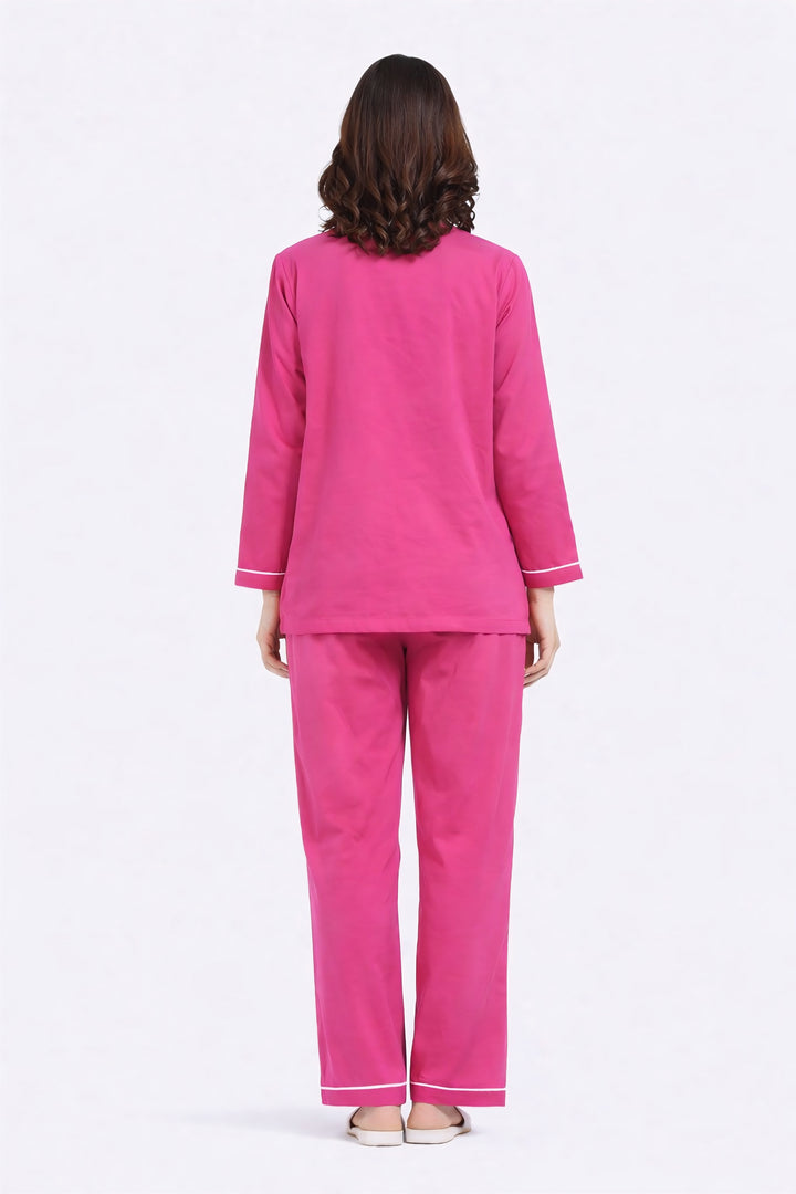 Demure And Cutesy Print Long Sleeve Women's Night Suit