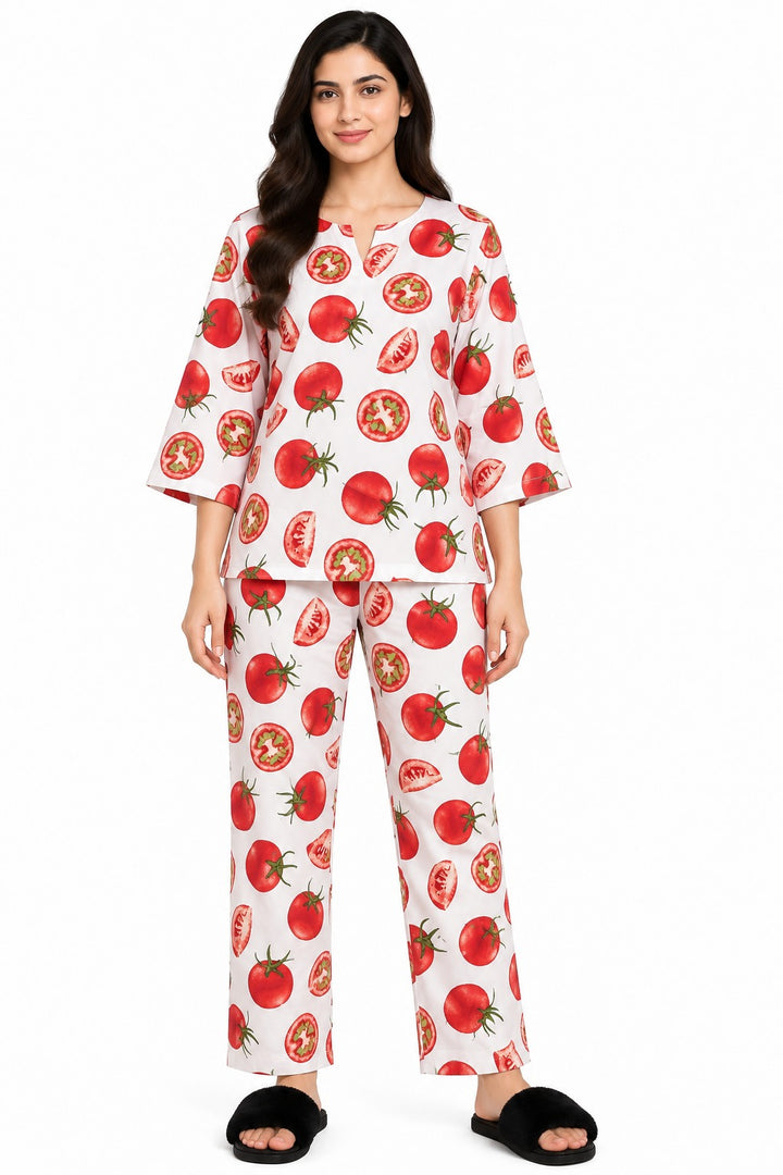 Tomato Garden Print V-Neck 3/4th Sleeve Women's Night Suit