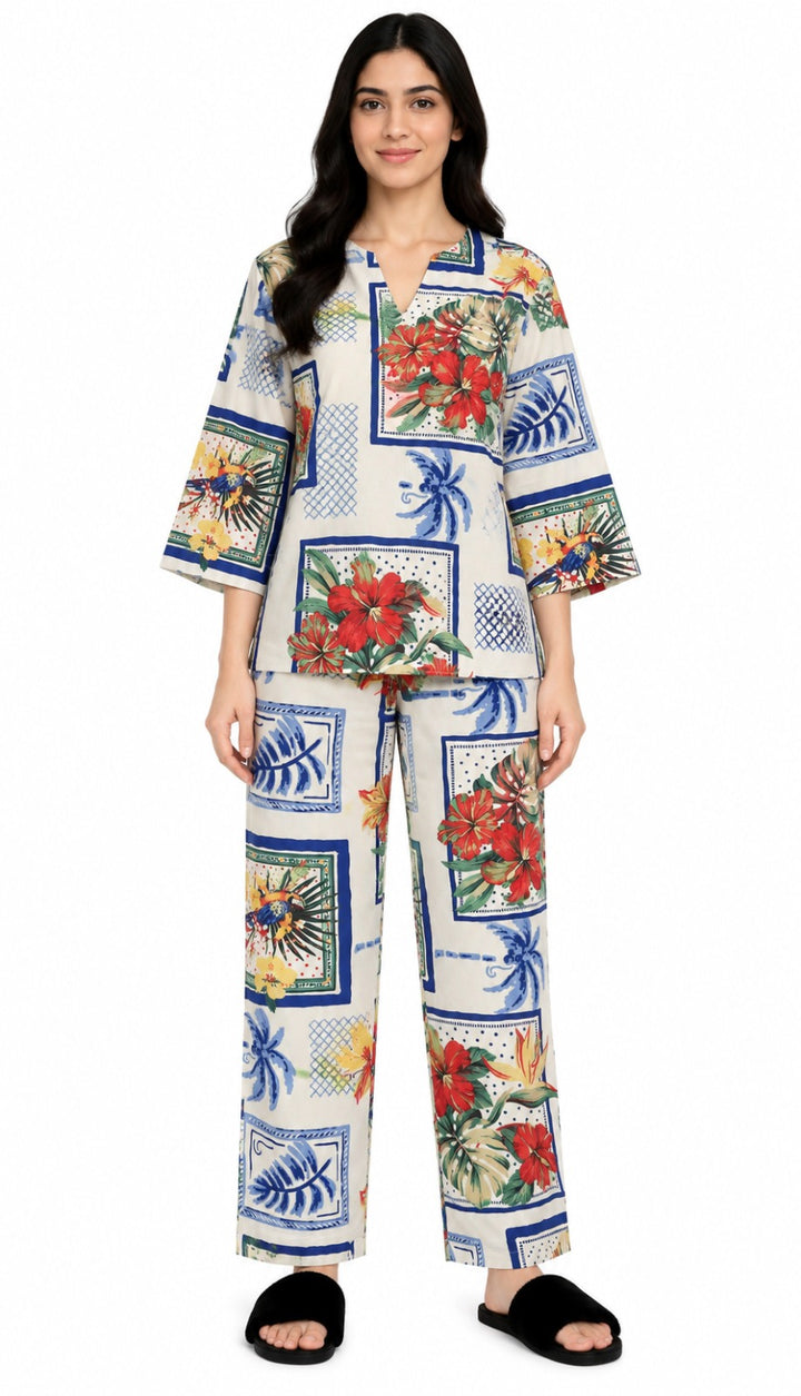 Tropical Mosaic Print V-Neck 3/4th Sleeve Women's Night Suit