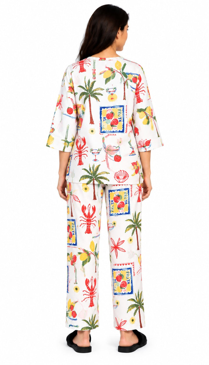 Tropical Postcard Print V-Neck 3/4th Sleeve Women's Night Suit