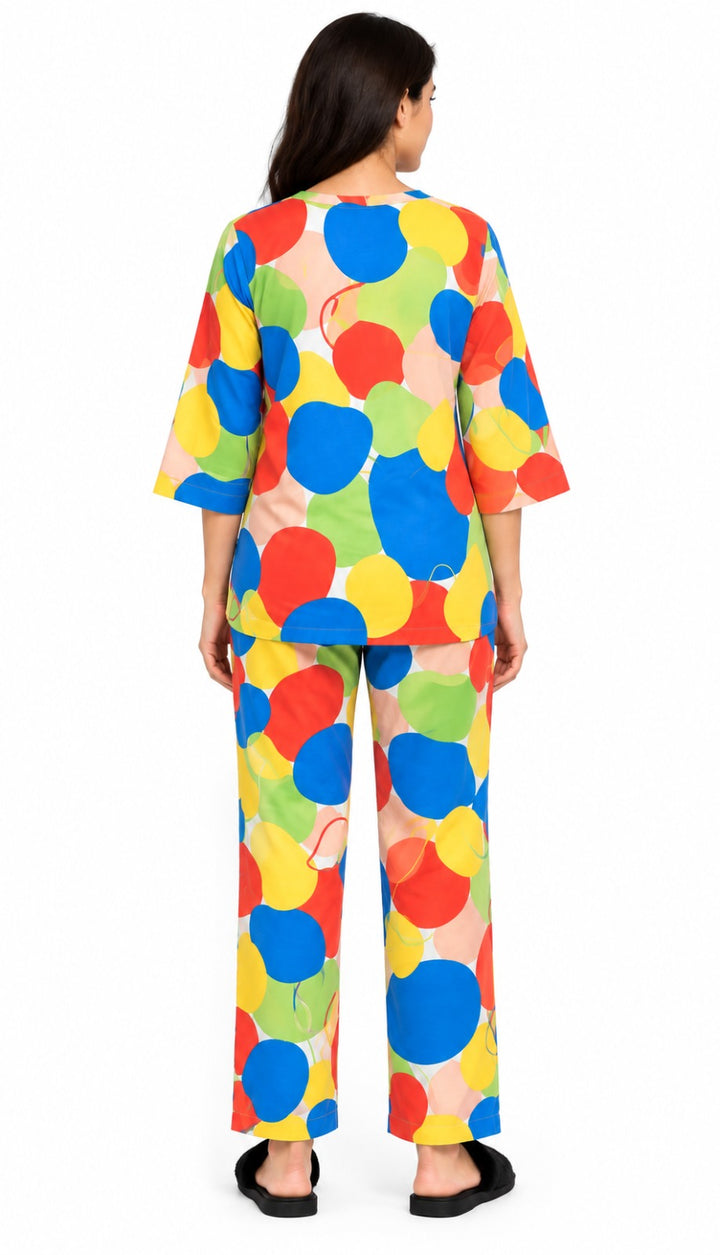 Color Pop Print V-Neck 3/4th Sleeve Women's Night Suit