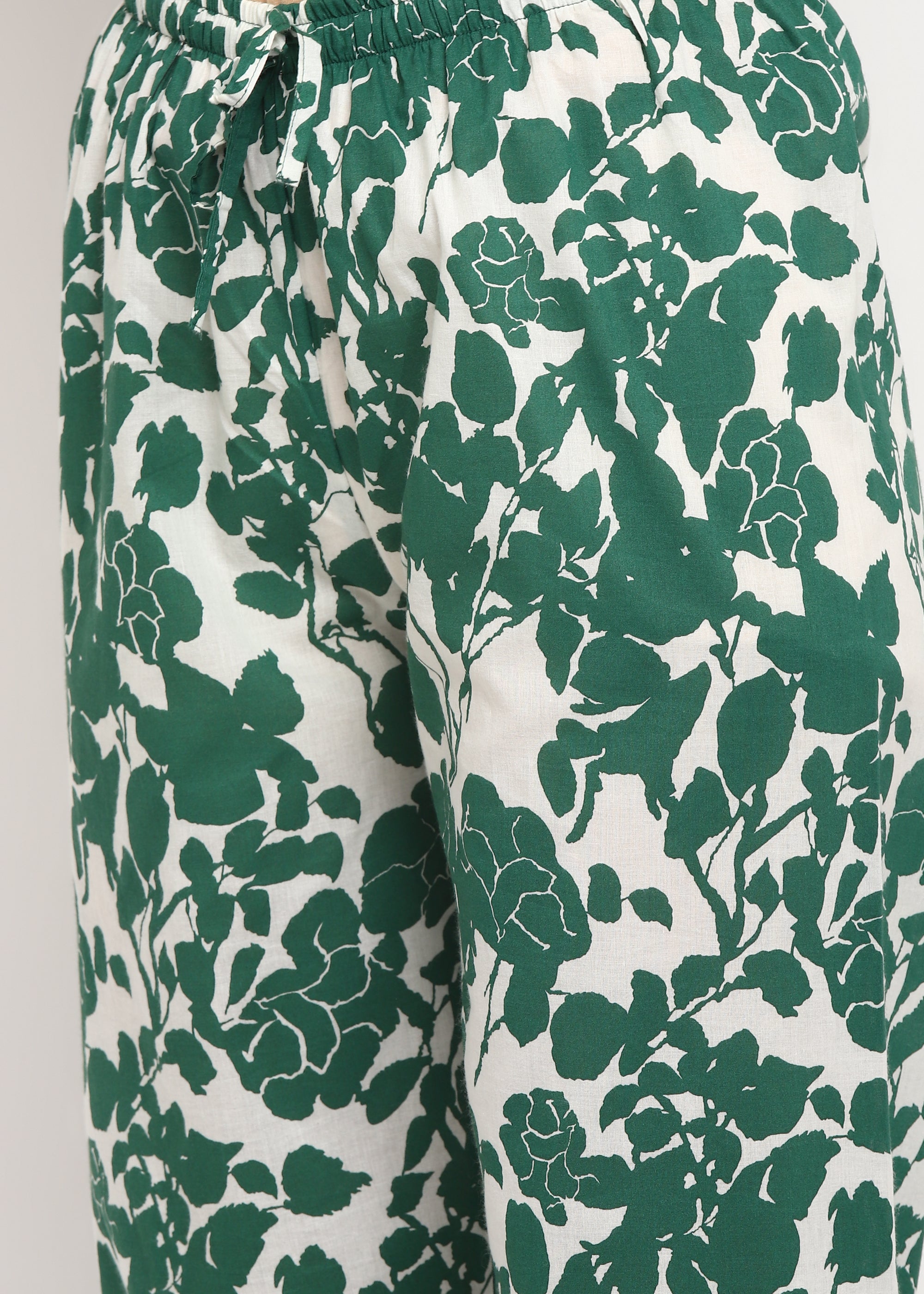Green Leaf Print V Neck Short Sleeve Women's Night suit - Shopbloom