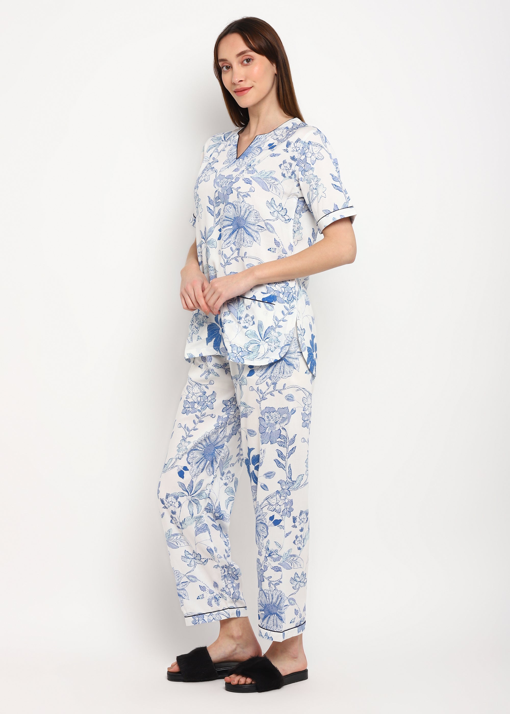 Blue Dotted Flower Print V Neck Short Sleeve Women's Night suit - Shopbloom