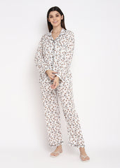 Bugs Bunny Print Long Sleeve Women's Night Suit - Shopbloom